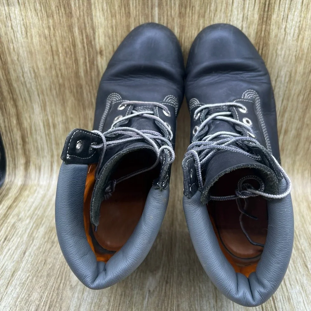 Timberland 6-Inch Premium Boot Men's Size 10.5 W Black Leather Grey Collar 31181